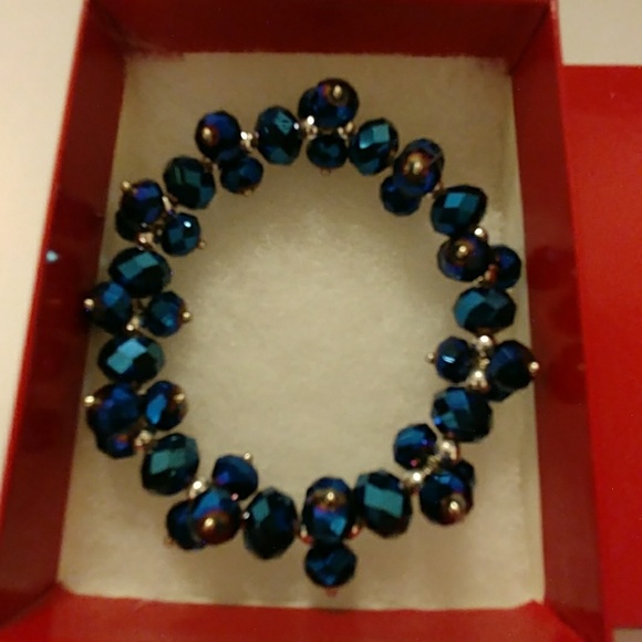 Blue Metallic Crystal Bracelet - Picture 7 of 8